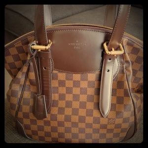 Louis Vuitton Purse